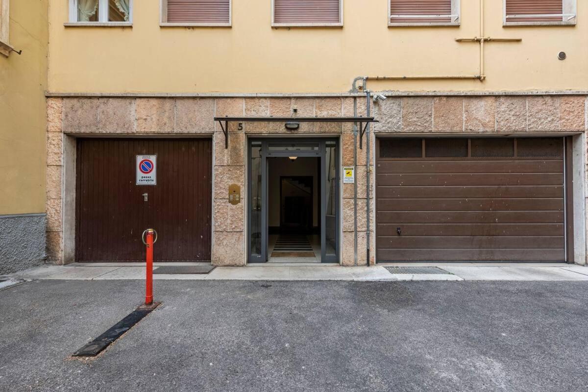 Vicolo Leoni 2Brd Apartment Верона Екстериор снимка